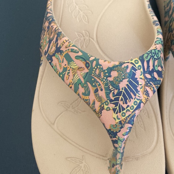 Alegria flip flops Size 37 tan with floral print - Picture 5 of 6